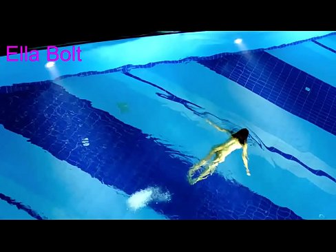 ❤️ Ech kann net ophalen ze kucken, jonk Blond gefaange schwammen plakeg am ELLA BOLT Resort Pool ❌ Just Porno op Porno lb.porn-evooli.ru ️❤